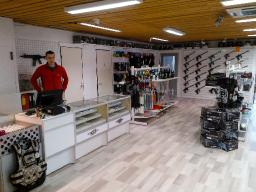 Paintball Sissoksen uusi myym&auml;l&auml; avautui Espoon Juvanmalmilla