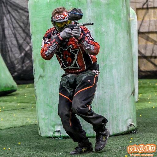 Running and gunning Valokuvagalleriat Kimmo Kainulainen paintball.fi